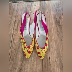 Bright Yellow Floral Pointed Slingback Heels with Pink Trim
